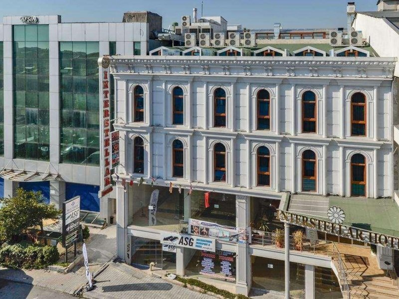 Interstellar Hotel 2