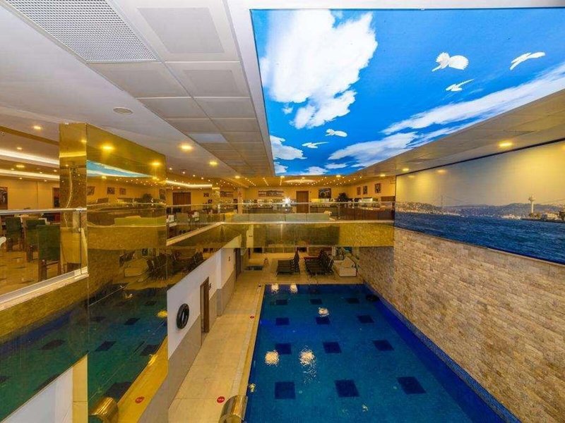 Interstellar Hotel 15