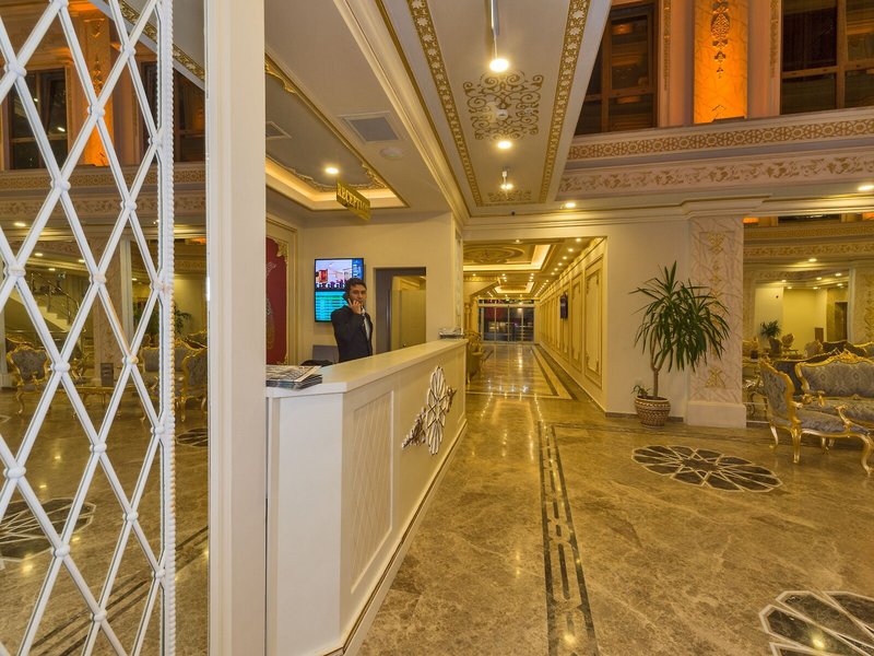Interstellar Hotel 20