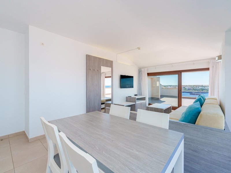 Ferrer Skyline Aparthotel 31