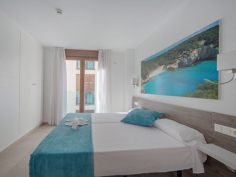 Ferrer Skyline Aparthotel 42