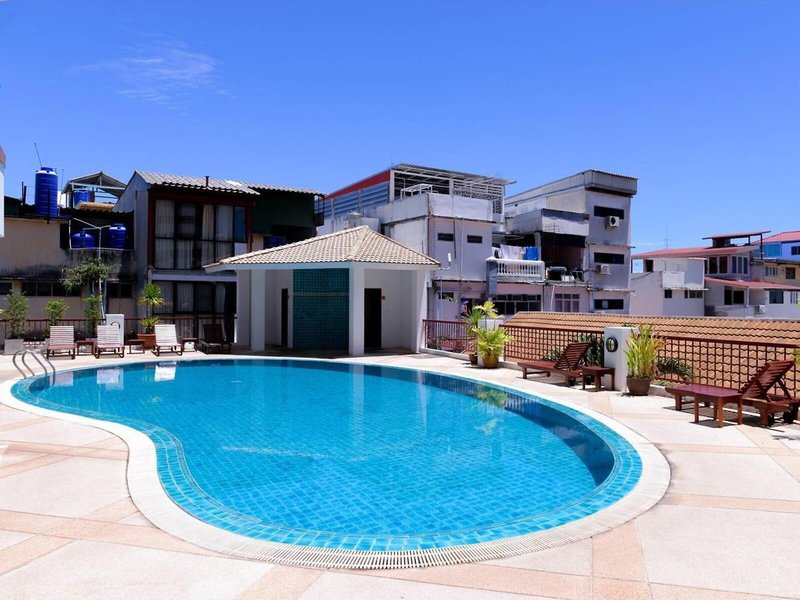 Sandy Spring Hotel 3