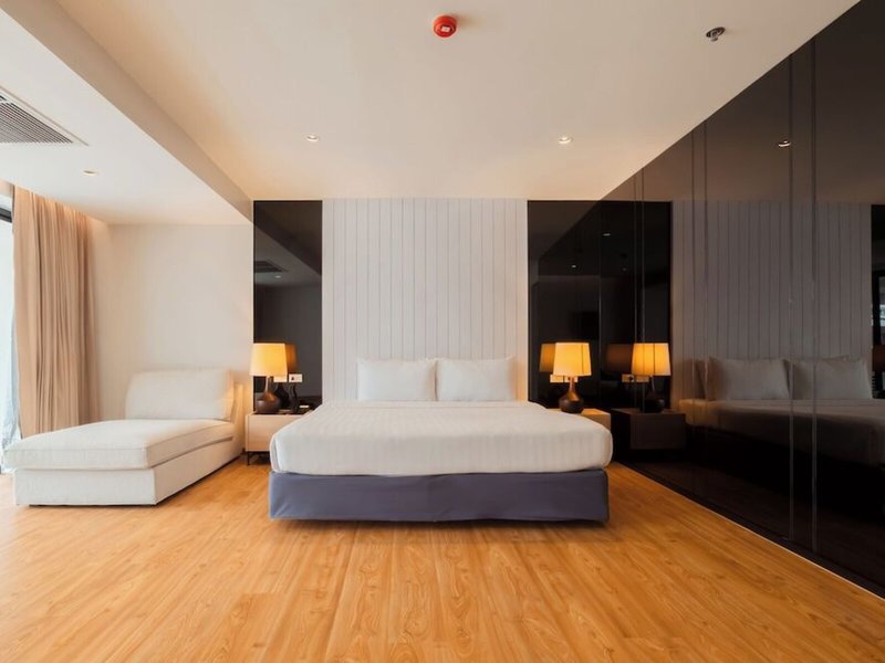 Sandy Spring Hotel 17