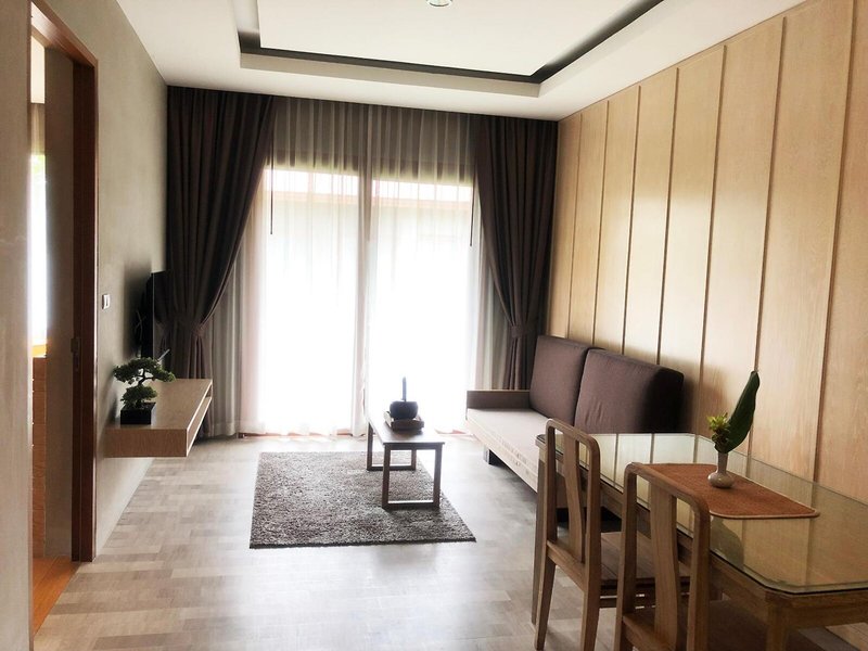 Chu Hotel 12