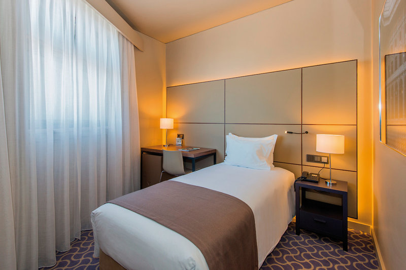 Hotel Dom Henrique Downtown 10