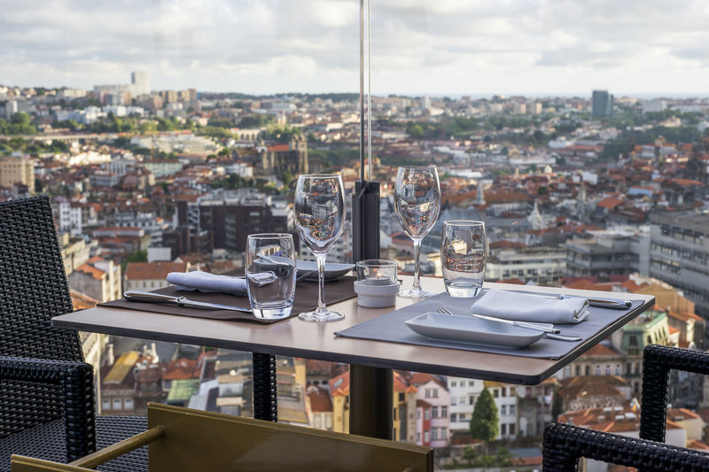 Hotel Dom Henrique Downtown 9