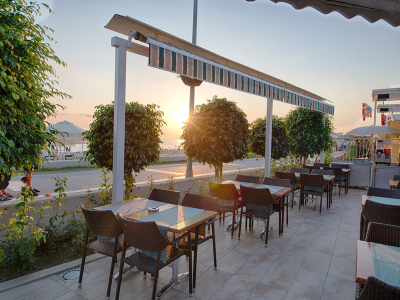 Trendy Side Beach 16 - Restaurant