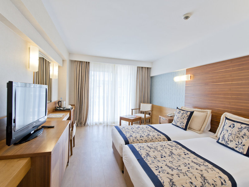 Trendy Side Beach 29 - Room Example