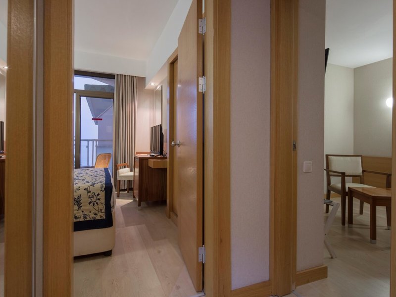Trendy Side Beach 38 - Room Example