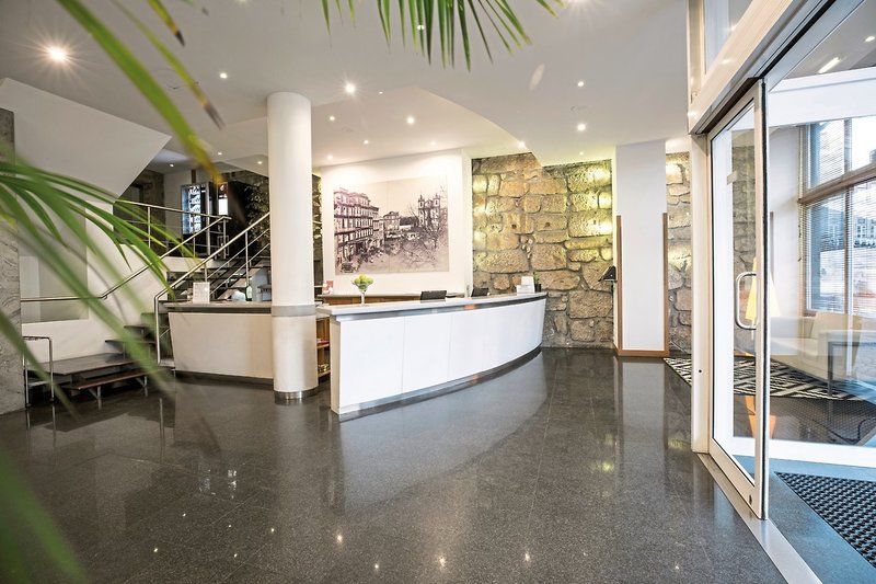 Legendary Porto Hotel 12