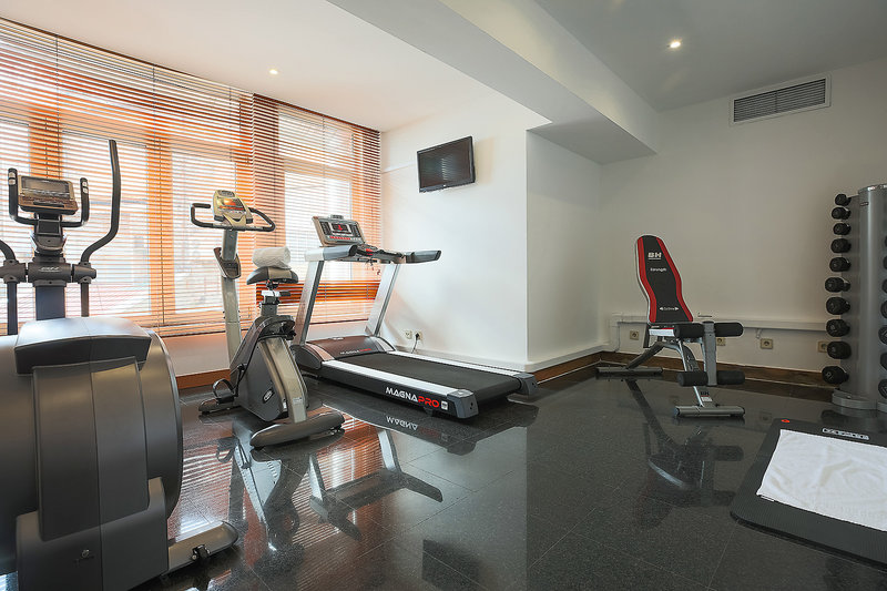 Legendary Porto Hotel 5