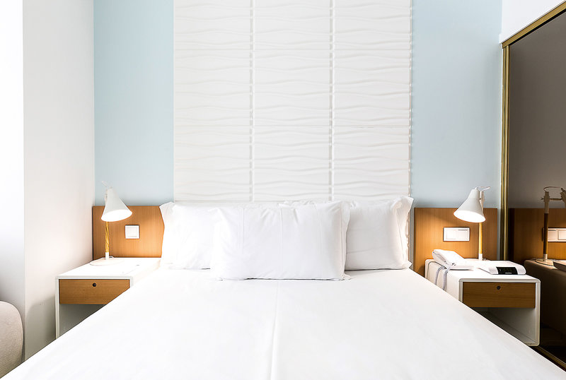 Legendary Porto Hotel 8