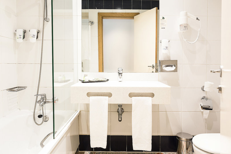 Legendary Porto Hotel 11