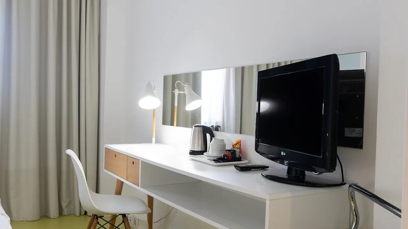 Legendary Porto Hotel 16