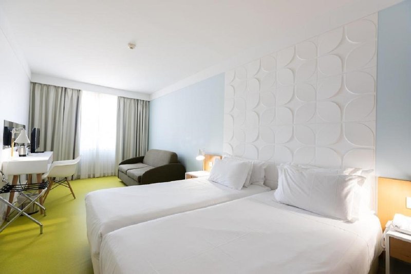 Legendary Porto Hotel 18