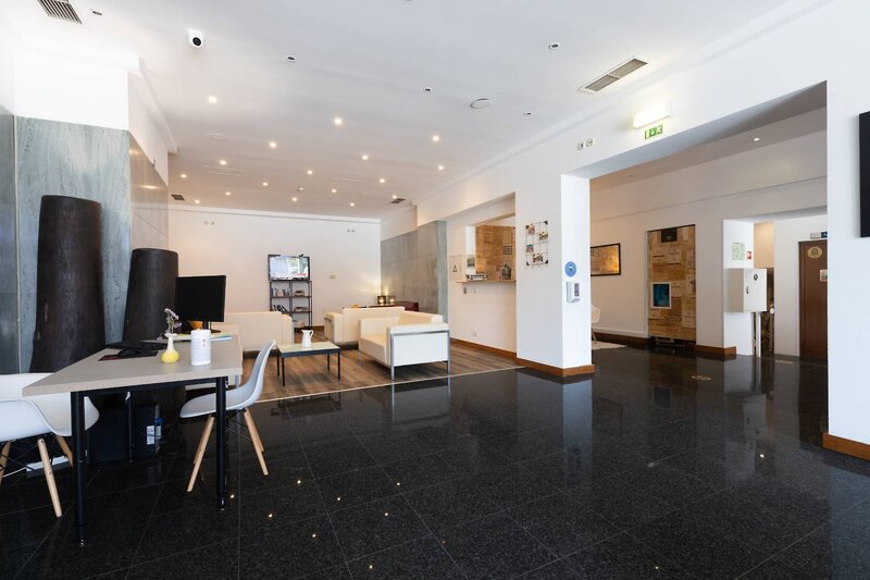 Legendary Porto Hotel 3