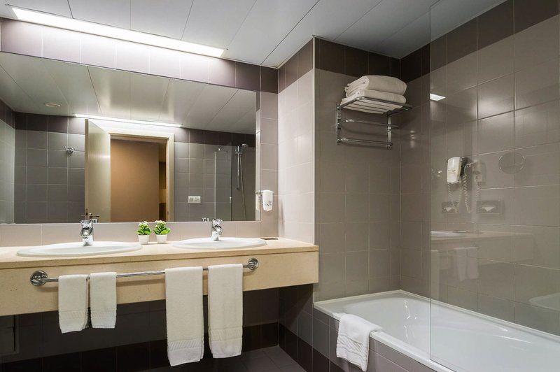 Portus Cale Hotel 11