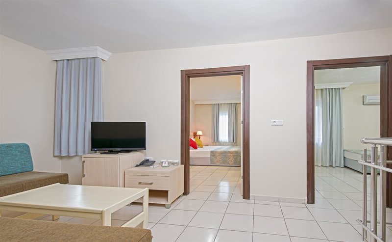 Club Hotel Sidelya 32