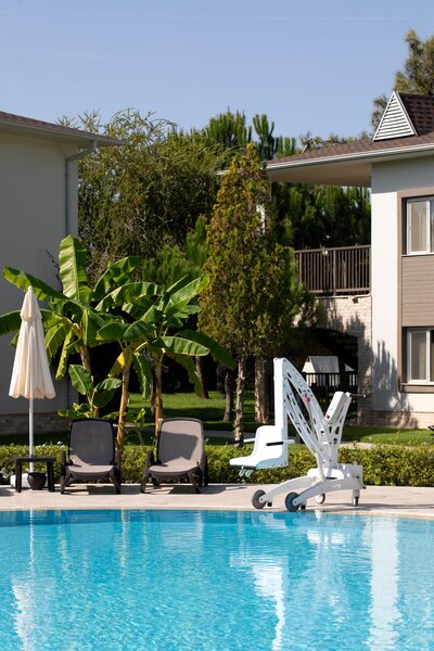 Otium Eco Club Side 5