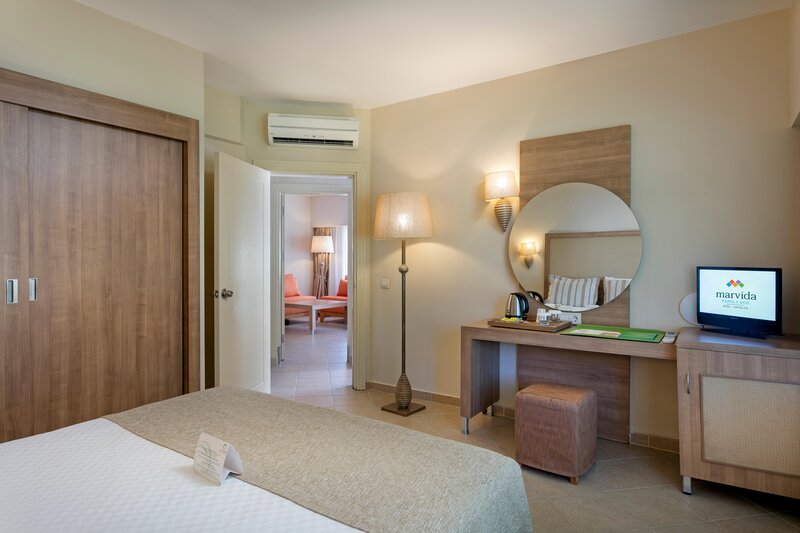 Otium Eco Club Side 18