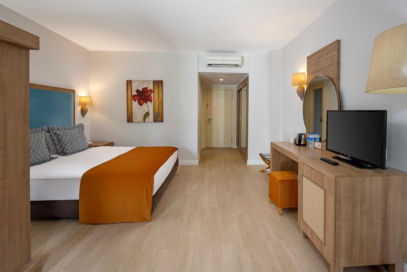 Otium Eco Club Side 21