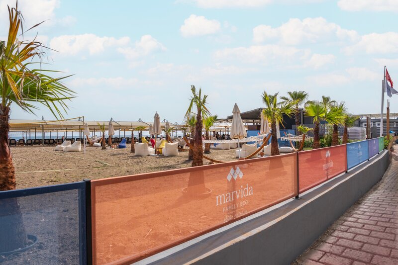 Otium Eco Club Side 20