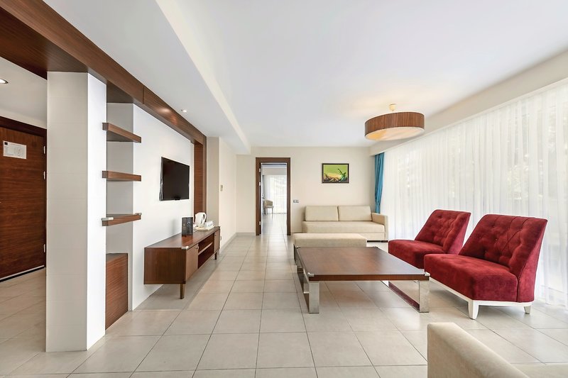 Kamelya Aishen Club 11