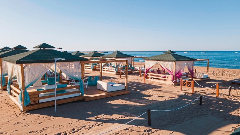 Kamelya Aishen Club 17