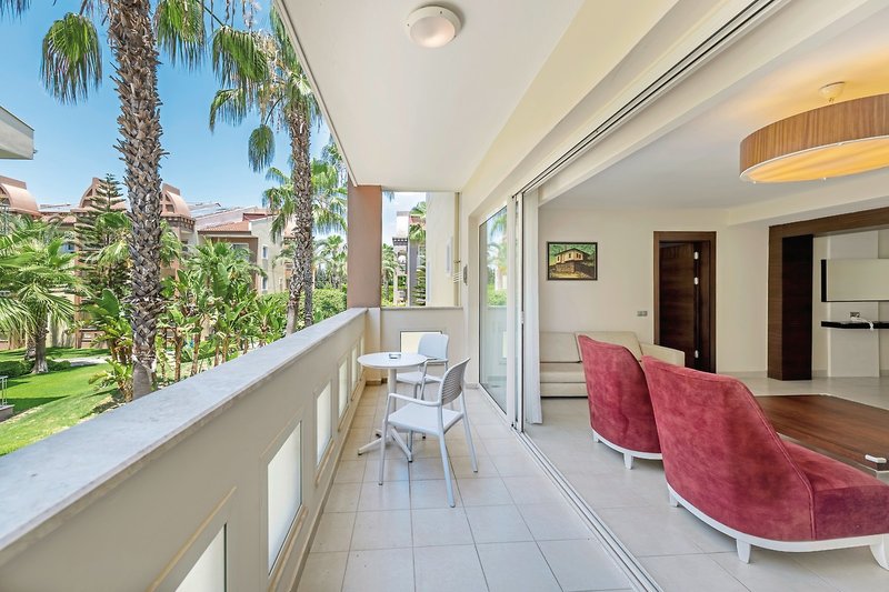 Kamelya Aishen Club 12