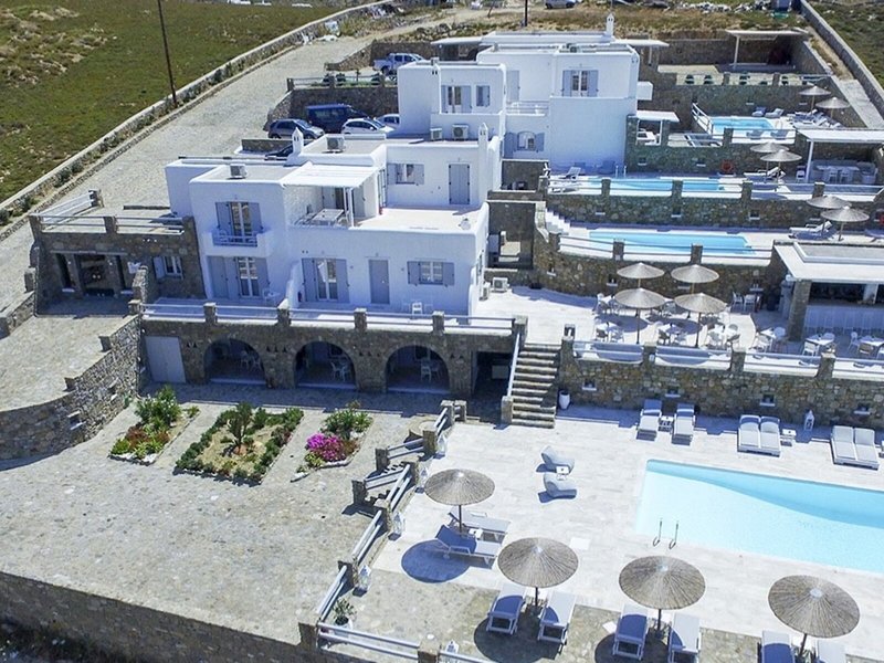 Senses Luxury Villas & Suites 11