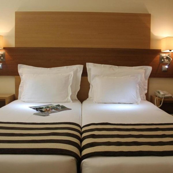 Principe Lisboa 10 - Room Example