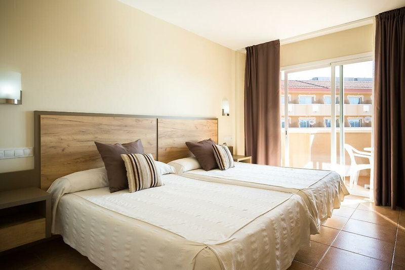 Ohtels La Hacienda 3