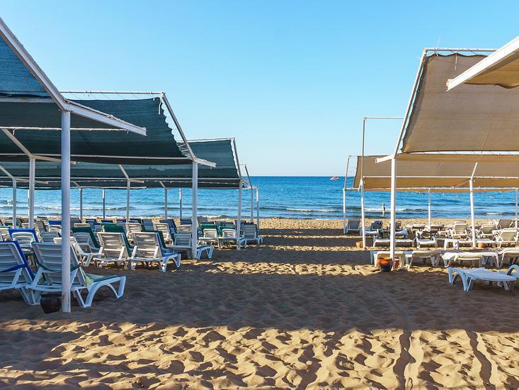 Larissa Stone Palace Side 1 - Beach