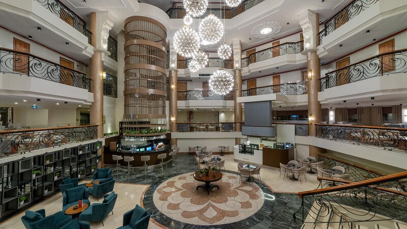 Larissa Stone Palace Side 58 - Lounge / Lobby
