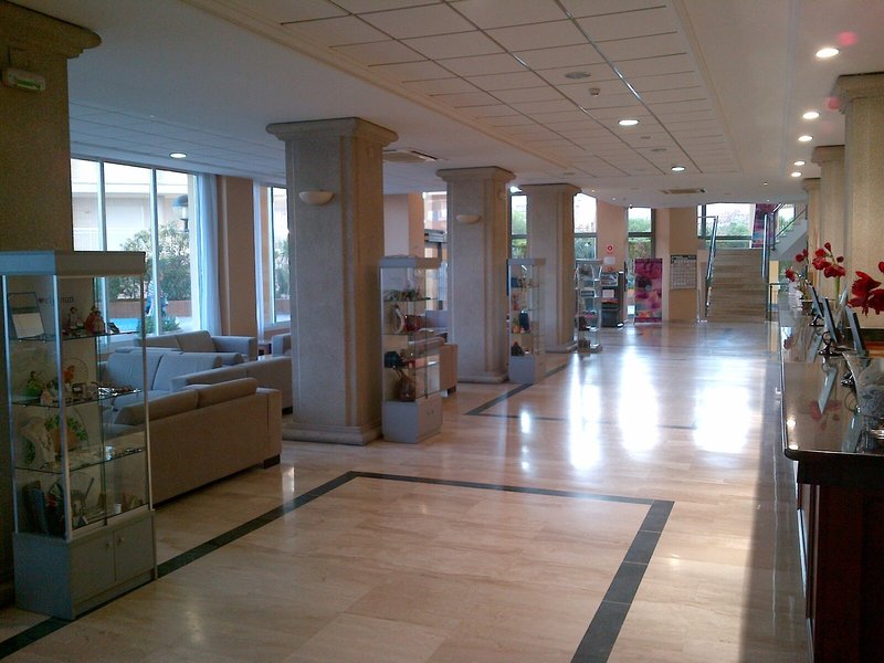 Gran Hotel Peniscola 18 - Lounge / Lobby