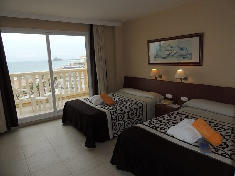 Gran Hotel Peniscola 38 - Room Example