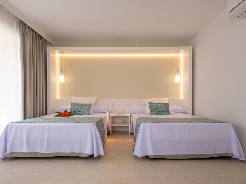Gran Hotel Peniscola 47 - Room Example