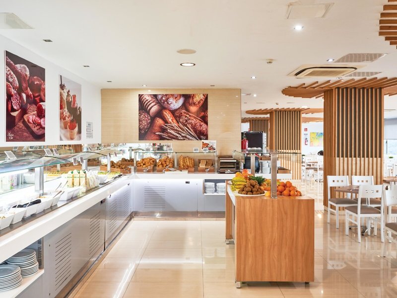 Marina Elite Resort 26