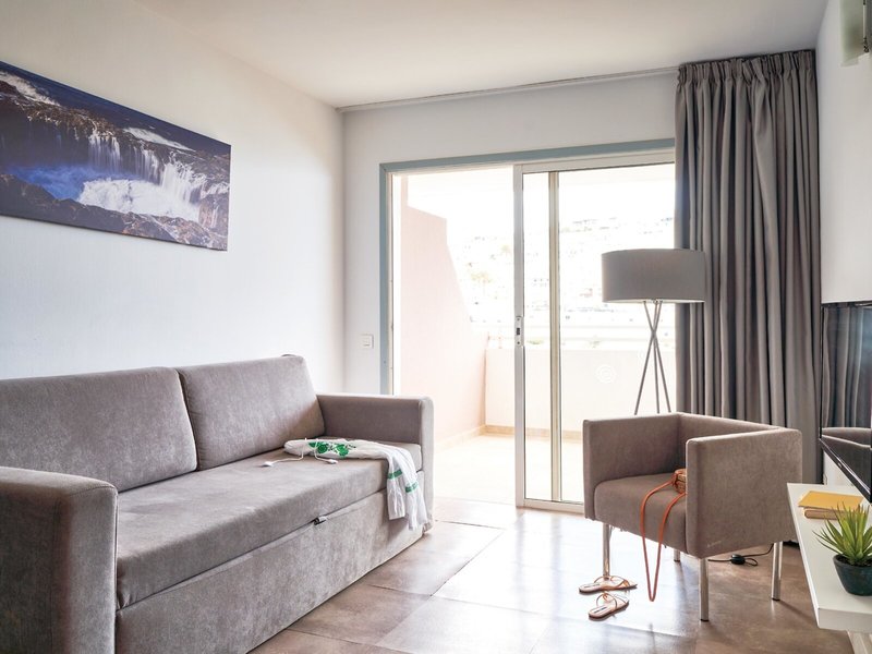 Marina Elite Resort 35