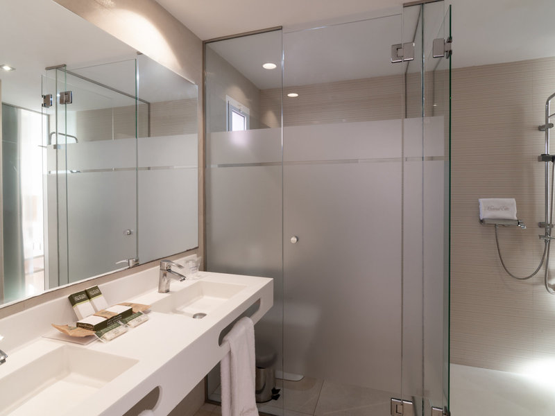 Marina Elite Resort 39