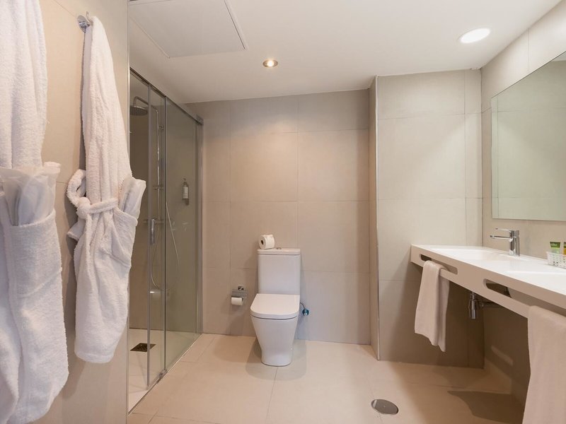 Marina Elite Resort 44