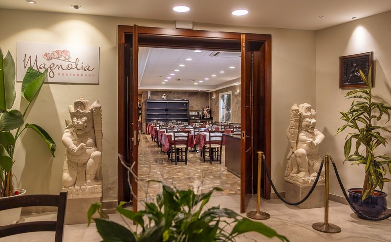 Hotel La Palmera & Spa 14