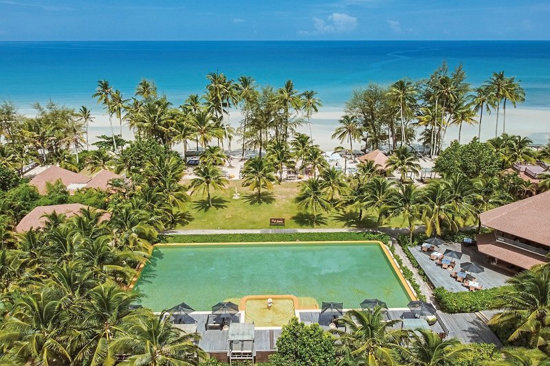 High Season Pool Villa & Spa 1
