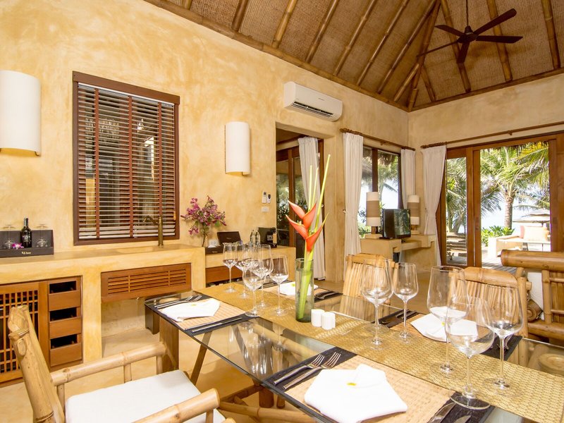 High Season Pool Villa & Spa 34