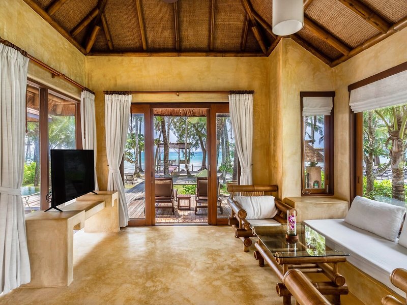 High Season Pool Villa & Spa 44