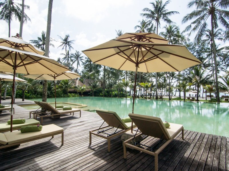 High Season Pool Villa & Spa 22