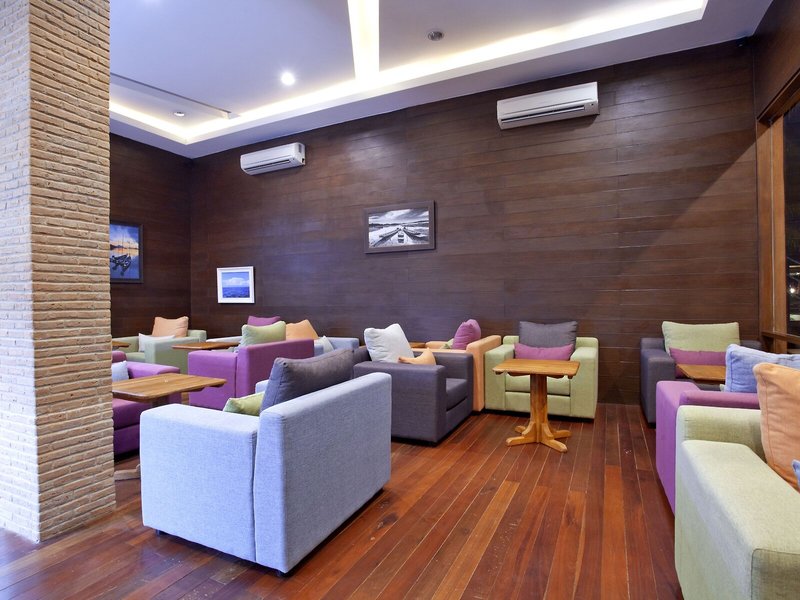 High Season Pool Villa & Spa 26