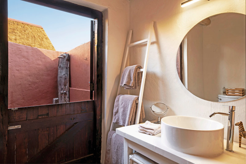 Crossing  Lodges - Zebras Crossing 13