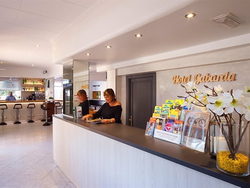 Hotel Gabarda & Complex 29