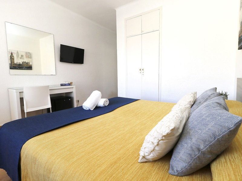 Hotel Gabarda & Complex 37